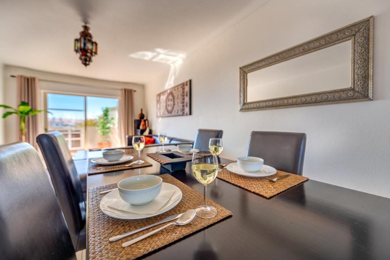 Algarsun - Idealy Situated Holiday Apartment With All Modern Comfort Albufeira Kültér fotó